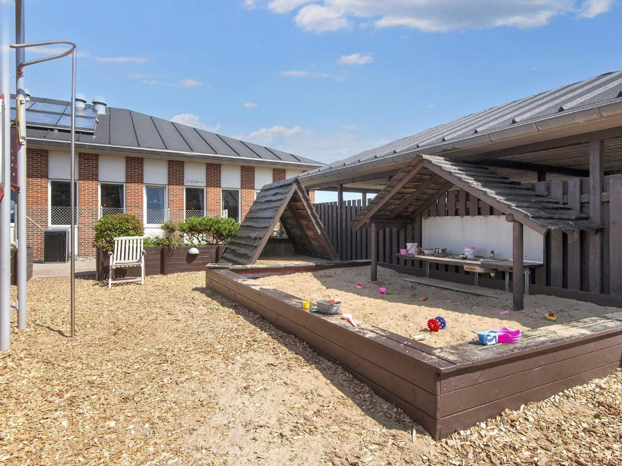 6 Person Holiday Home On A Holiday Park In เฟนู ภายนอก รูปภาพ